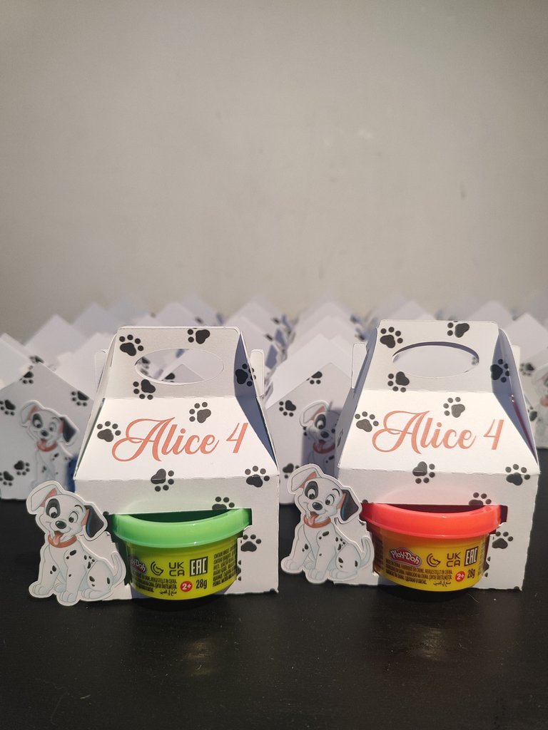 Scatolina decorazione festa di compleanno play doh dalmata carica 101 barbie shrek personalizzate scatoline box